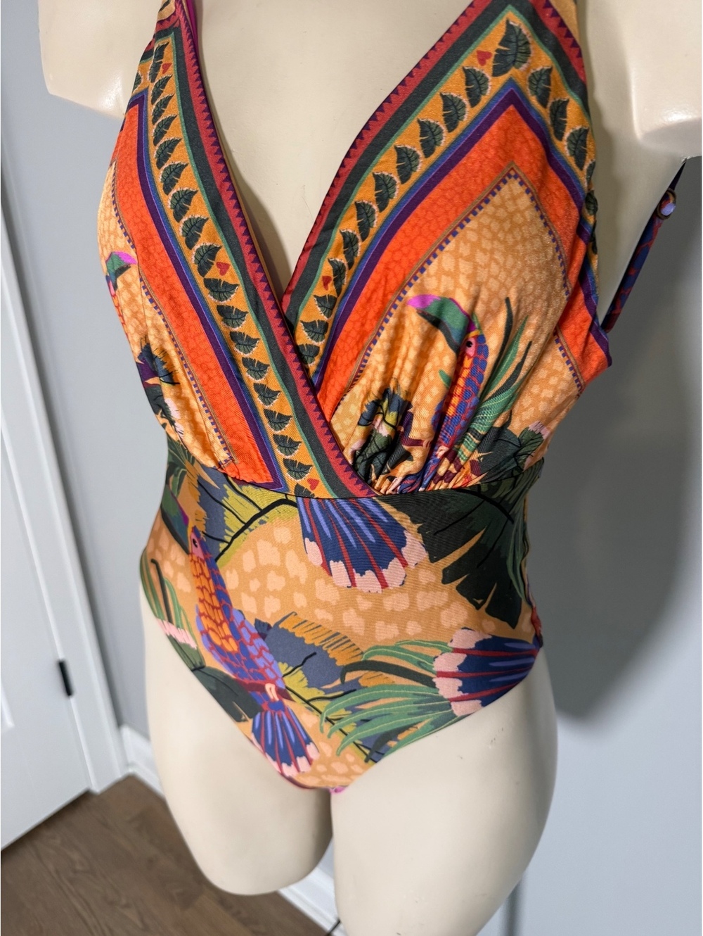 Farm Rio Women's Tropical Print One-Piece Swimsuit with Tags - Picture 2 of 9